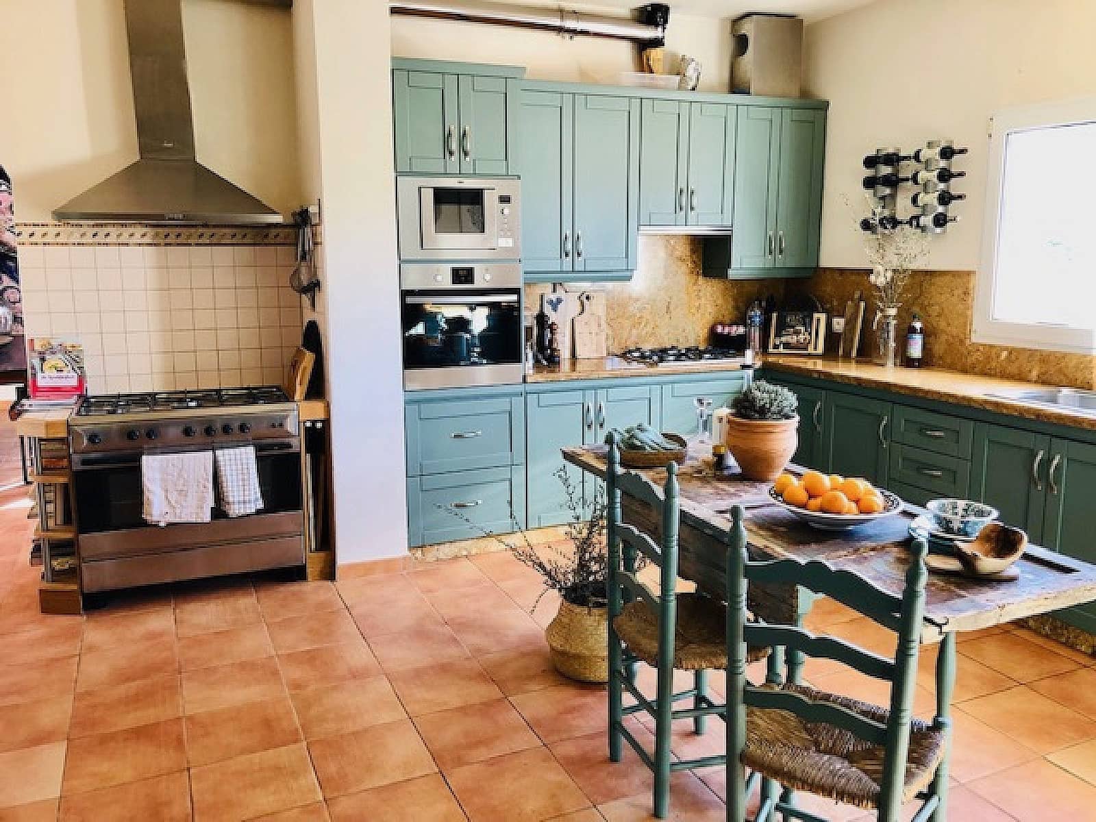 4 bedroom Villa for sale in Villena - € 395,000 (Ref: 9475206)