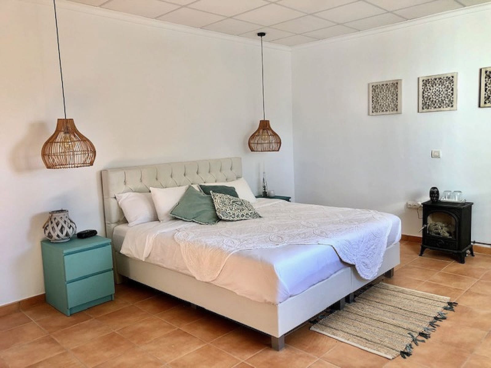 4 bedroom Villa for sale in Villena - € 395,000 (Ref: 9475206)