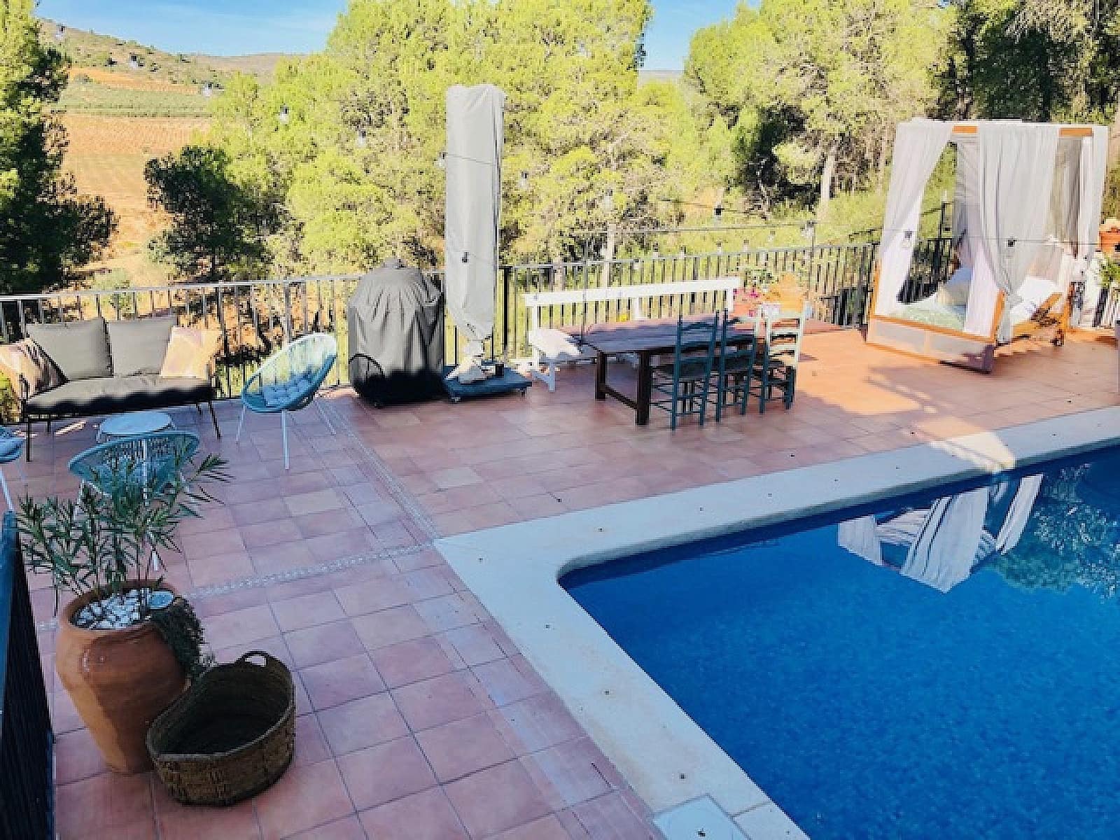 4 bedroom Villa for sale in Villena - € 395,000 (Ref: 9475206)