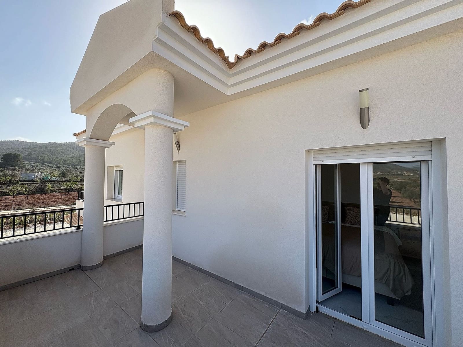 4 bedroom Villa for sale in Pinoso - € 423,000 (Ref: 9475210)