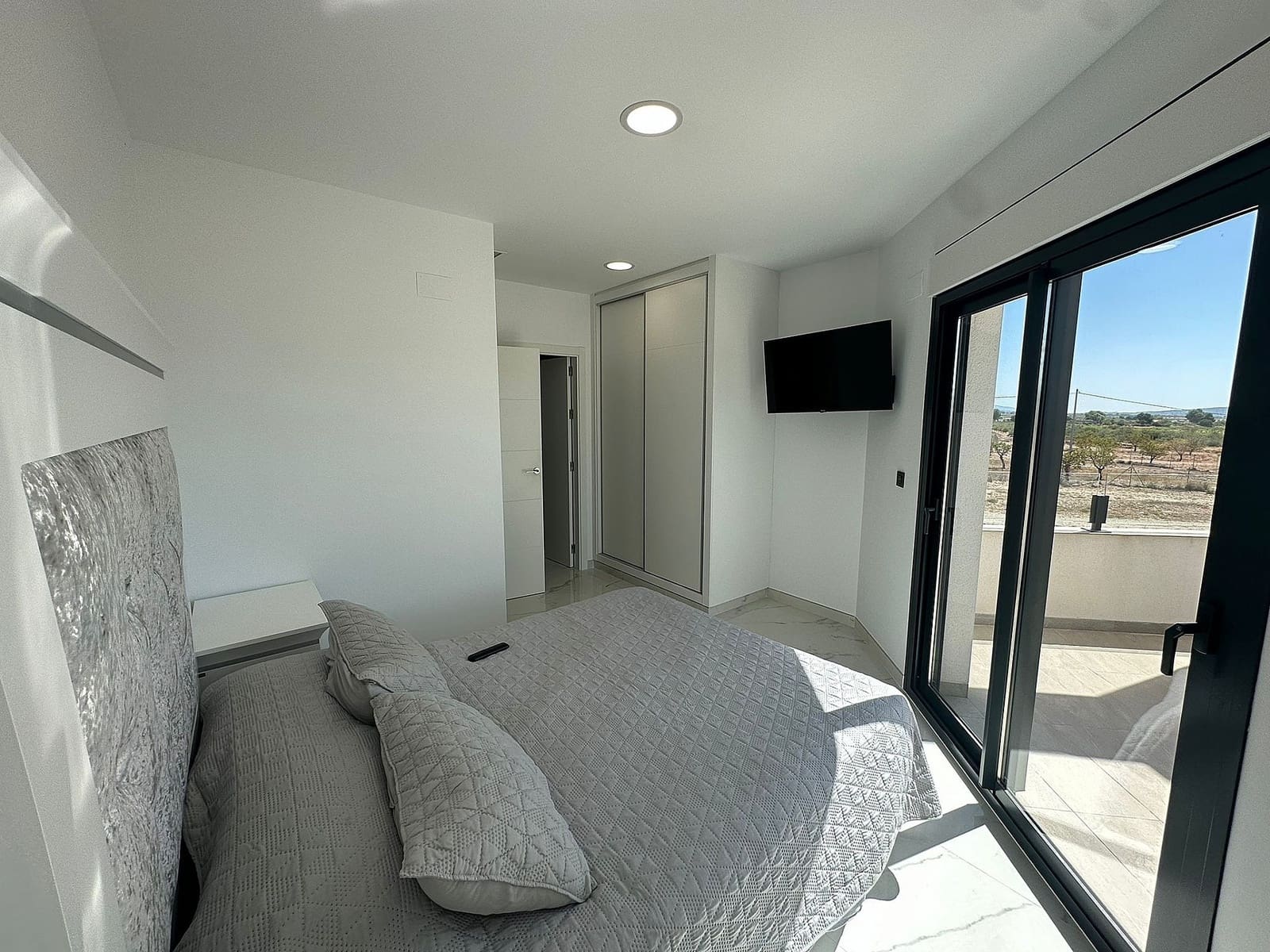 4 bedroom Villa for sale in Pinoso - € 518,000 (Ref: 9475213)