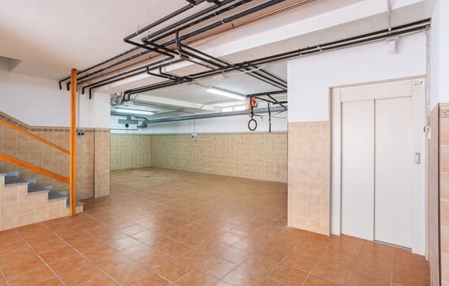 5 makuuhuone Huvila myytävänä paikassa Los Balcones - Los Altos, Torrevieja mukana uima-altaan 
autotalli - 995 000 € (Ref: 9475213)