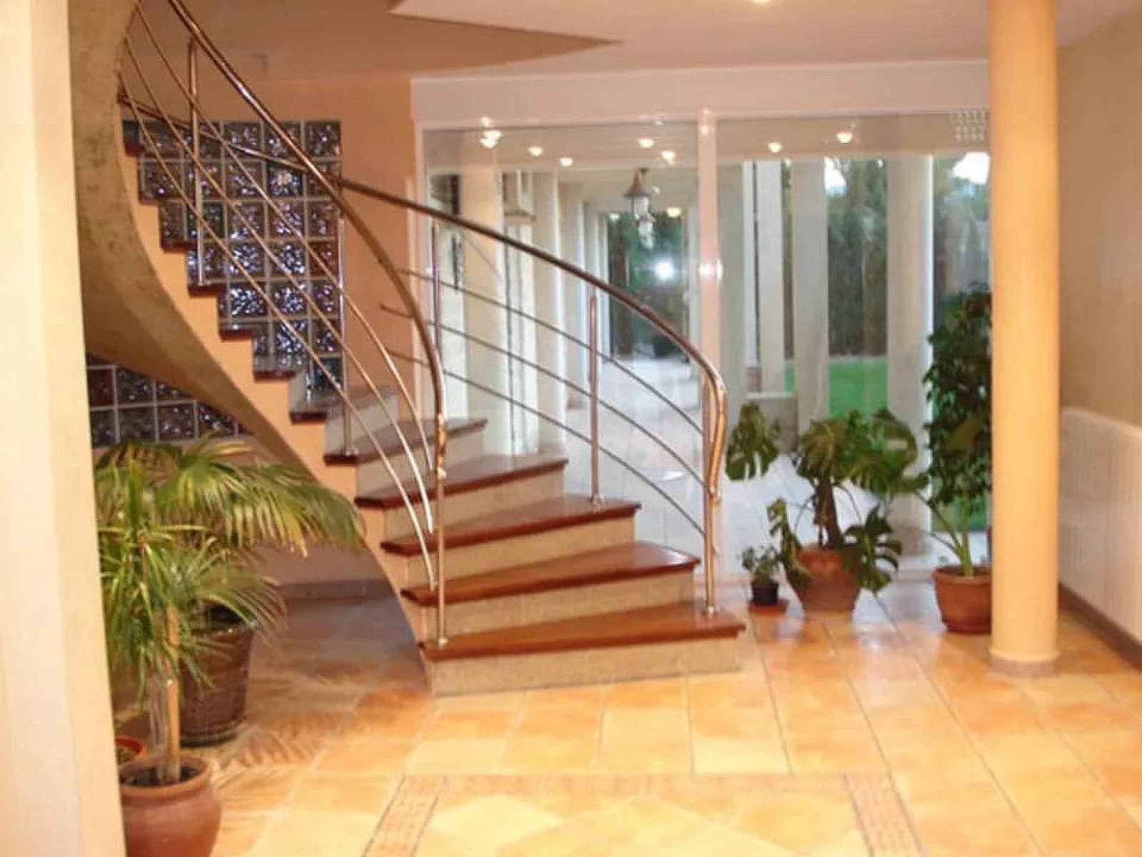 6 bedroom Finca/Country House for sale in Yecla - € 550,000 (Ref: 9475214)