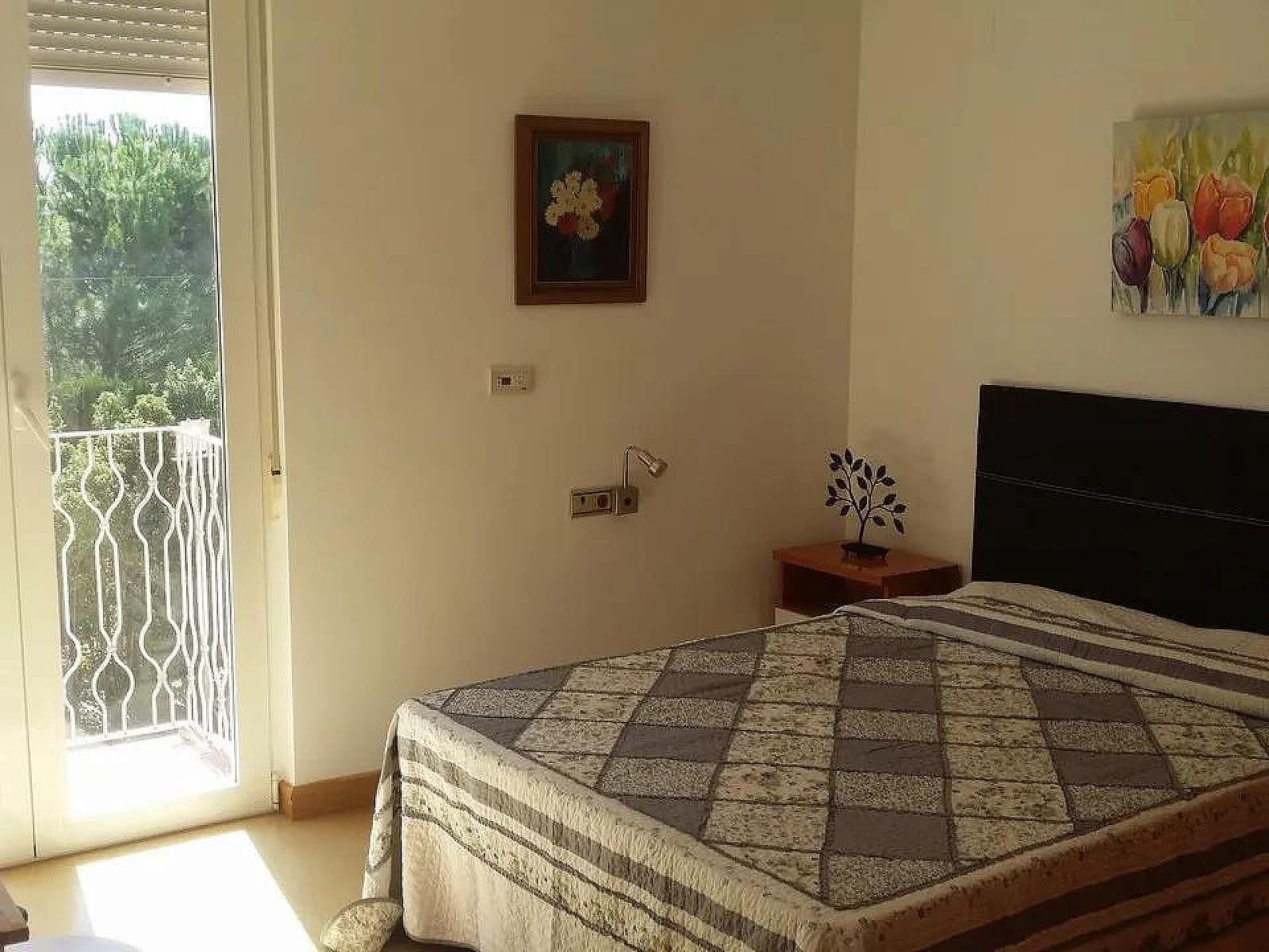 6 bedroom Finca/Country House for sale in Yecla - € 550,000 (Ref: 9475214)