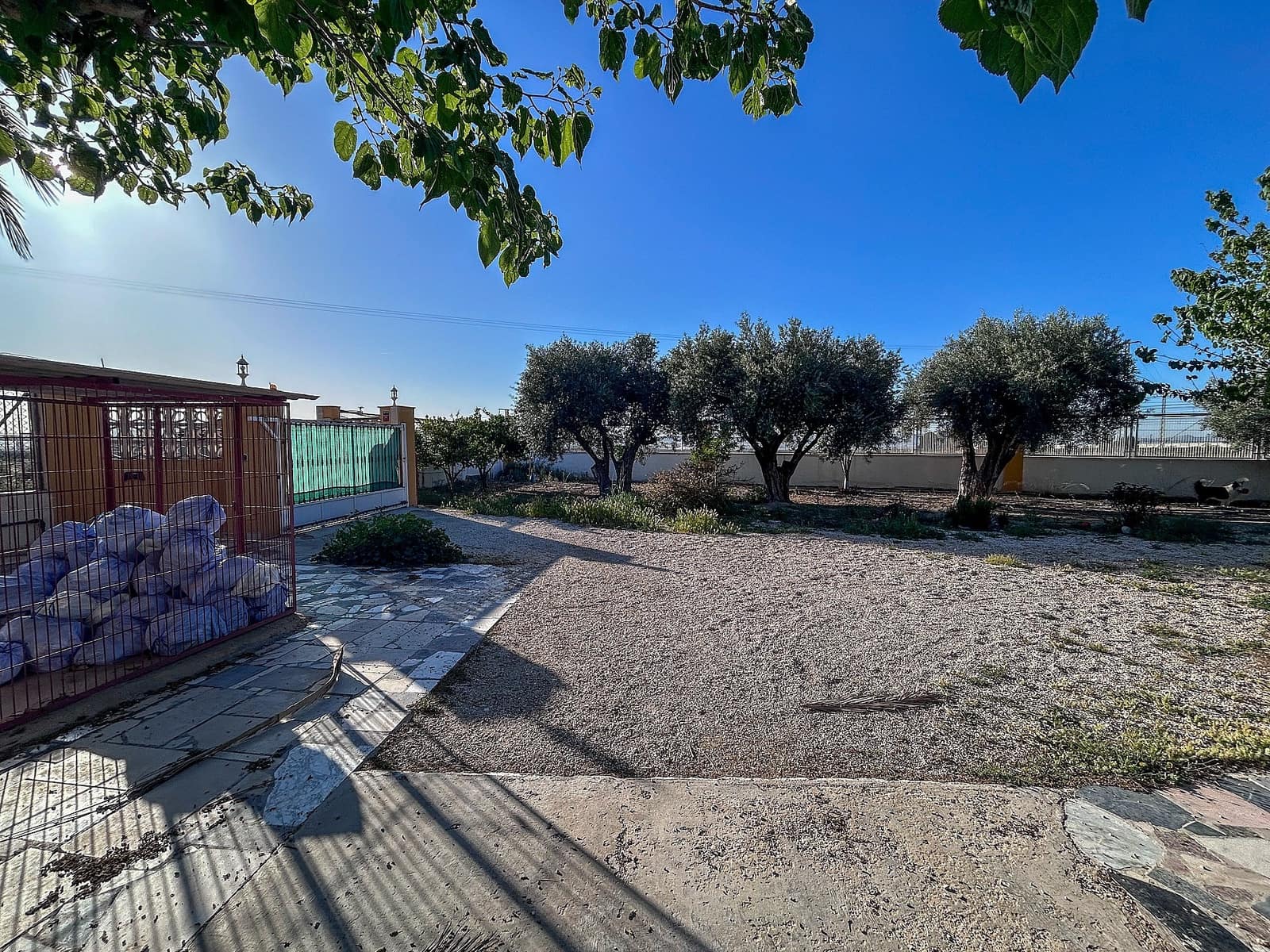 4 slaapkamer Finca/Landhuis te koop in Monforte del Cid - € 216.000 (Ref: 9475220)