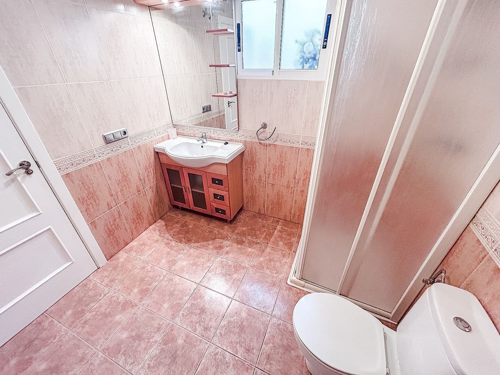 5 makuuhuone Omakotitalo myytävänä paikassa Pinoso - 249 000 € (Ref: 9475221)