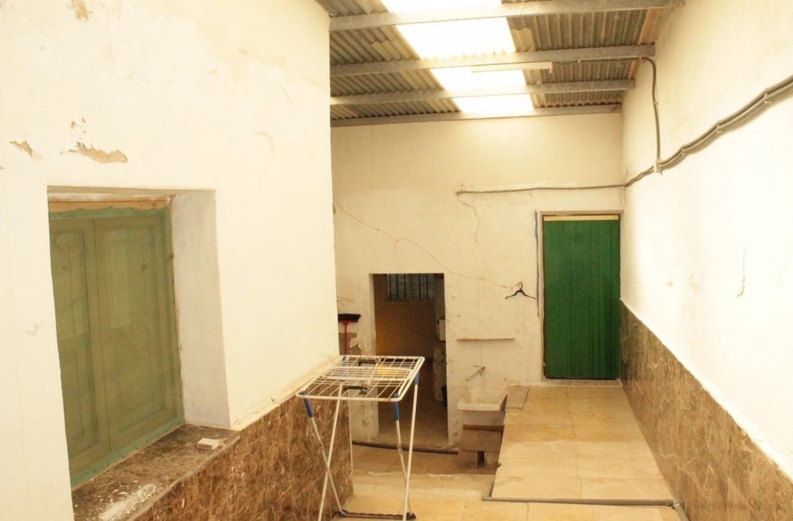 4 bedroom Townhouse for sale in Pena Zafra de Arriba - € 79,995 (Ref: 9475243)