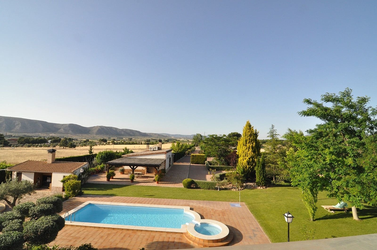 4 bedroom Villa for sale in Villena - € 1,250,000 (Ref: 9475244)
