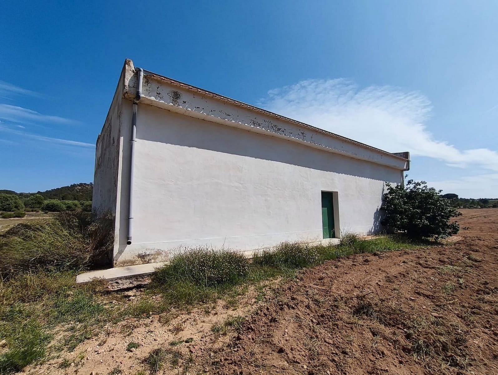 5 bedroom Finca/Country House for sale in Yecla - € 675,000 (Ref: 9475245)