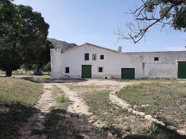 5 quarto Quinta/Casa Rural para venda em Yecla - 675 000 € (Ref: 9475245)