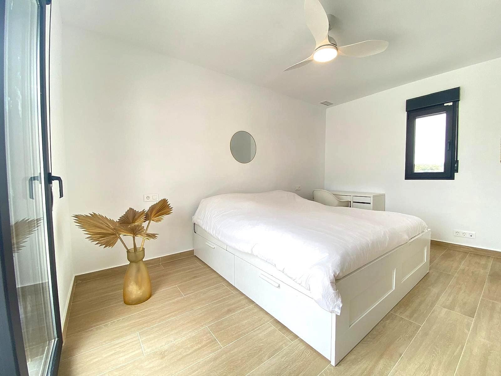 4 bedroom Villa for sale in Pinoso - € 549,000 (Ref: 9475254)