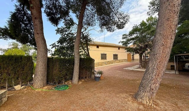 Finca/Casa Rural de 12 habitaciones en Encebras, Pinoso en venta - 529.000 € (Ref: 9475271)