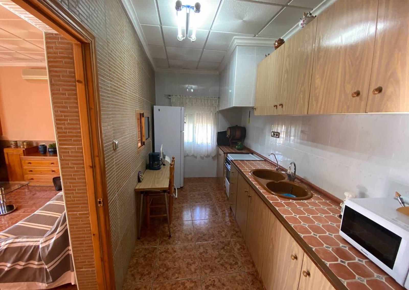 5 bedroom Villa for sale in Sax - € 299,995 (Ref: 9475274)