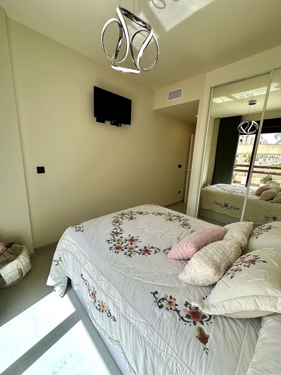 2 sovrum Bungalow till salu i Torrevieja - 299 000 € (Ref: 9475275)