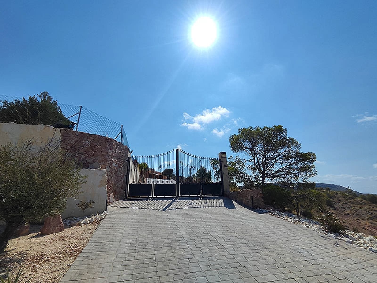 4 bedroom Villa for sale in Fortuna - € 309,000 (Ref: 9475278)