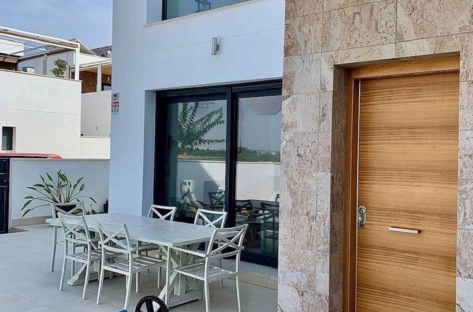 3 bedroom Villa for sale in Daya Vieja - € 399,000 (Ref: 9475280)