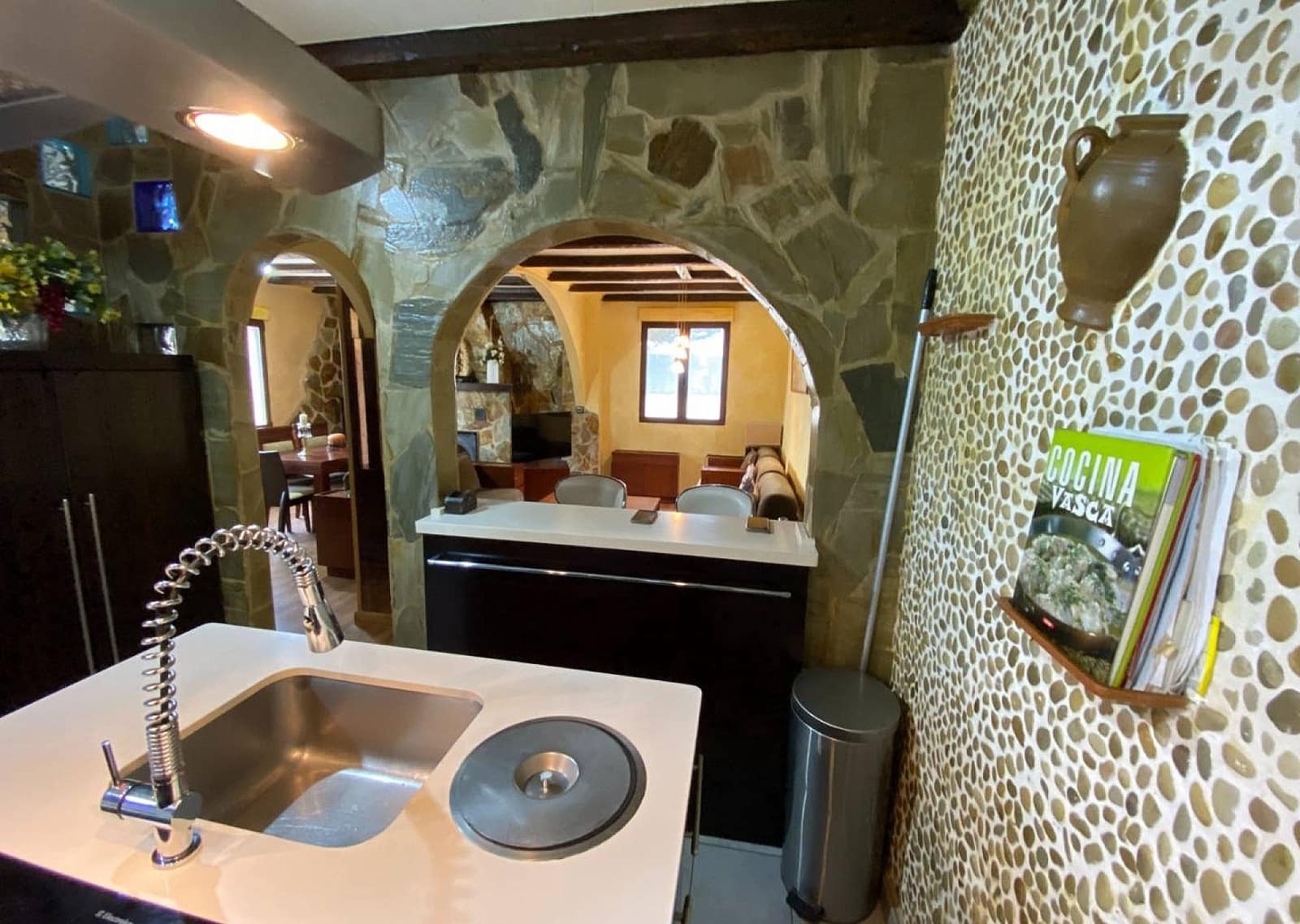 2 slaapkamer Finca/Landhuis te koop in Sax - € 240.000 (Ref: 9475282)