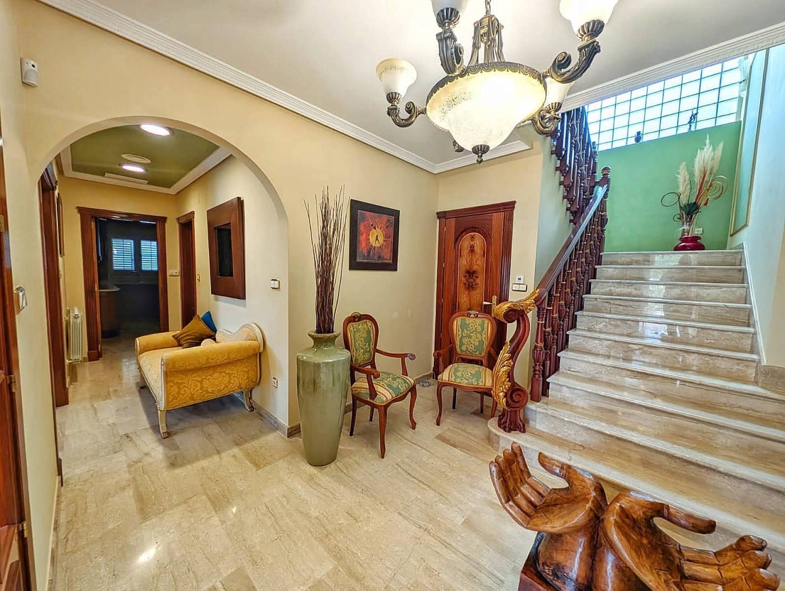 8 bedroom Finca/Country House for sale in Jumilla - € 1,450,000 (Ref: 9475285)