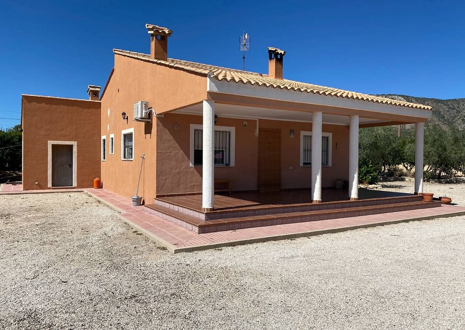3 bedroom Villa for sale in Salinas - € 249,995 (Ref: 9475286)