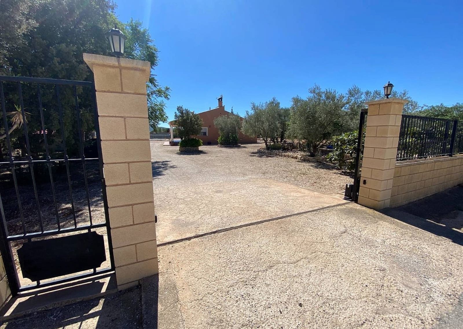 3 bedroom Villa for sale in Salinas - € 249,995 (Ref: 9475286)