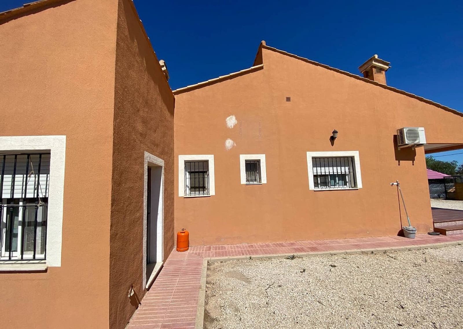 3 bedroom Villa for sale in Salinas - € 249,995 (Ref: 9475286)