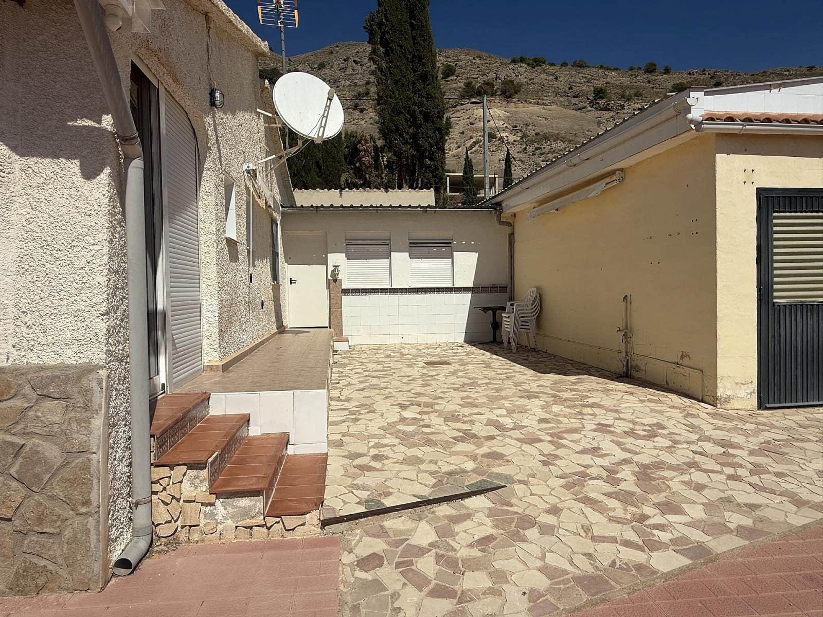 2 bedroom Villa for sale in Fortuna - € 149,000 (Ref: 9475287)