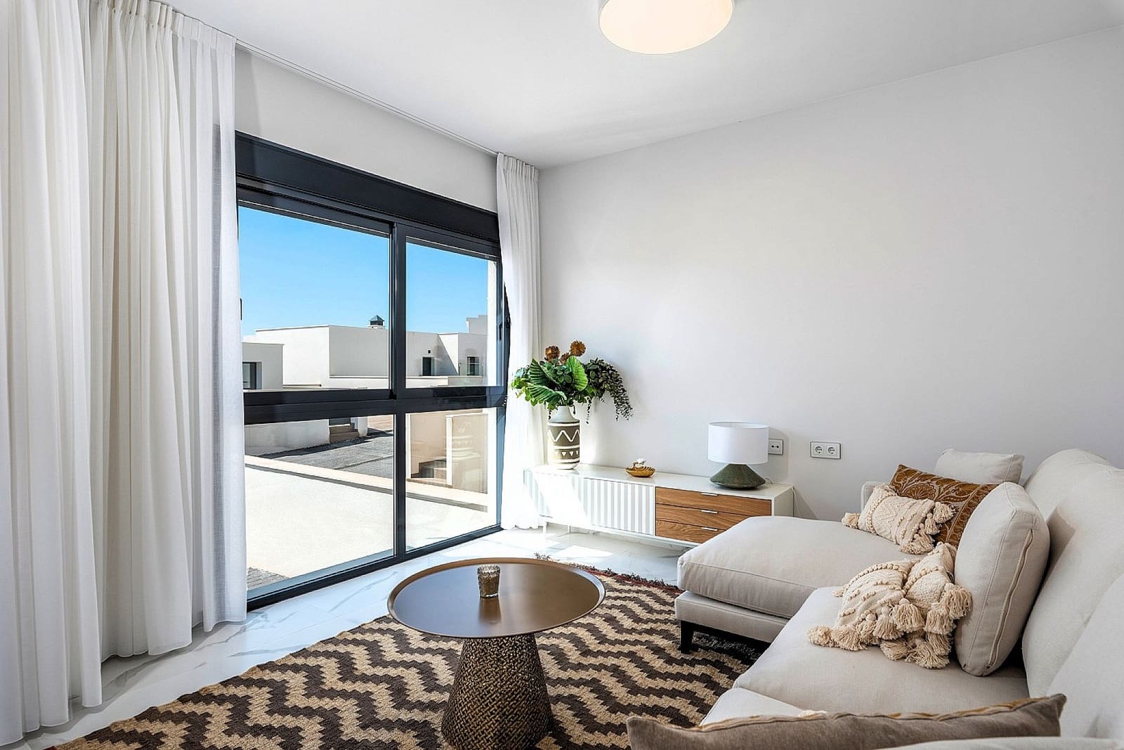 2 bedroom Bungalow for sale in San Miguel de Salinas - € 395,000 (Ref: 9475290)