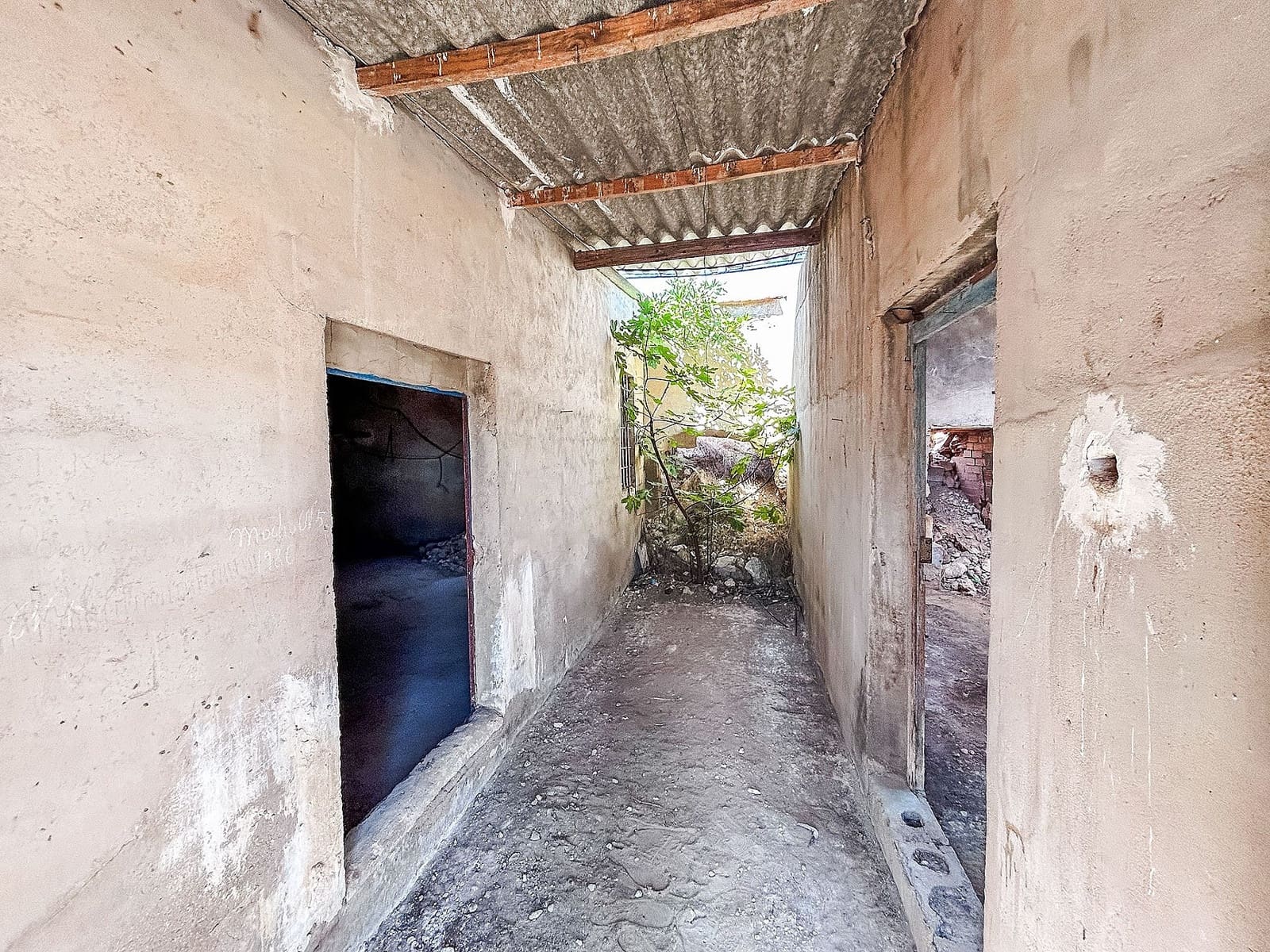 3 bedroom Finca/Country House for sale in Monovar / Monover - € 70,000 (Ref: 9475291)