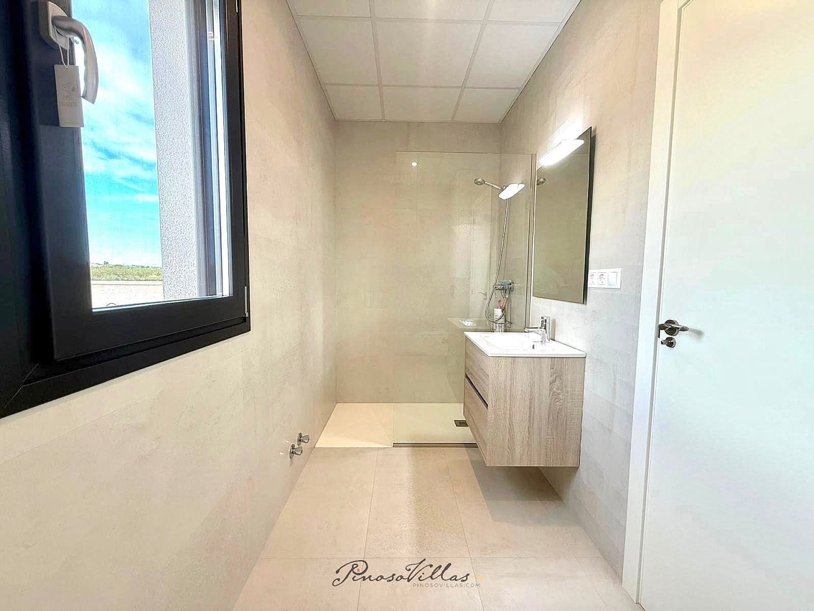 3 bedroom Villa for sale in Pinoso - € 575,000 (Ref: 9475309)