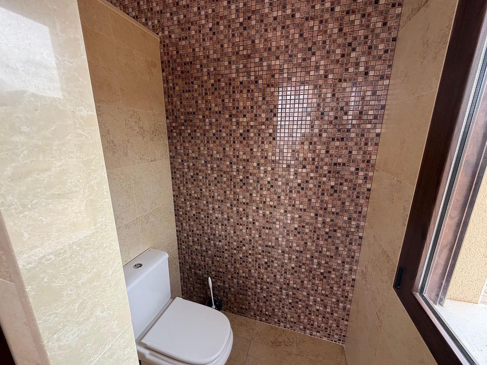 2 bedroom Finca/Country House for sale in Yecla - € 299,000 (Ref: 9475312)