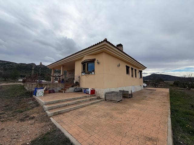 Finca/Casa Rural de 2 habitaciones en Yecla en venta - 299.000 € (Ref: 9475312)