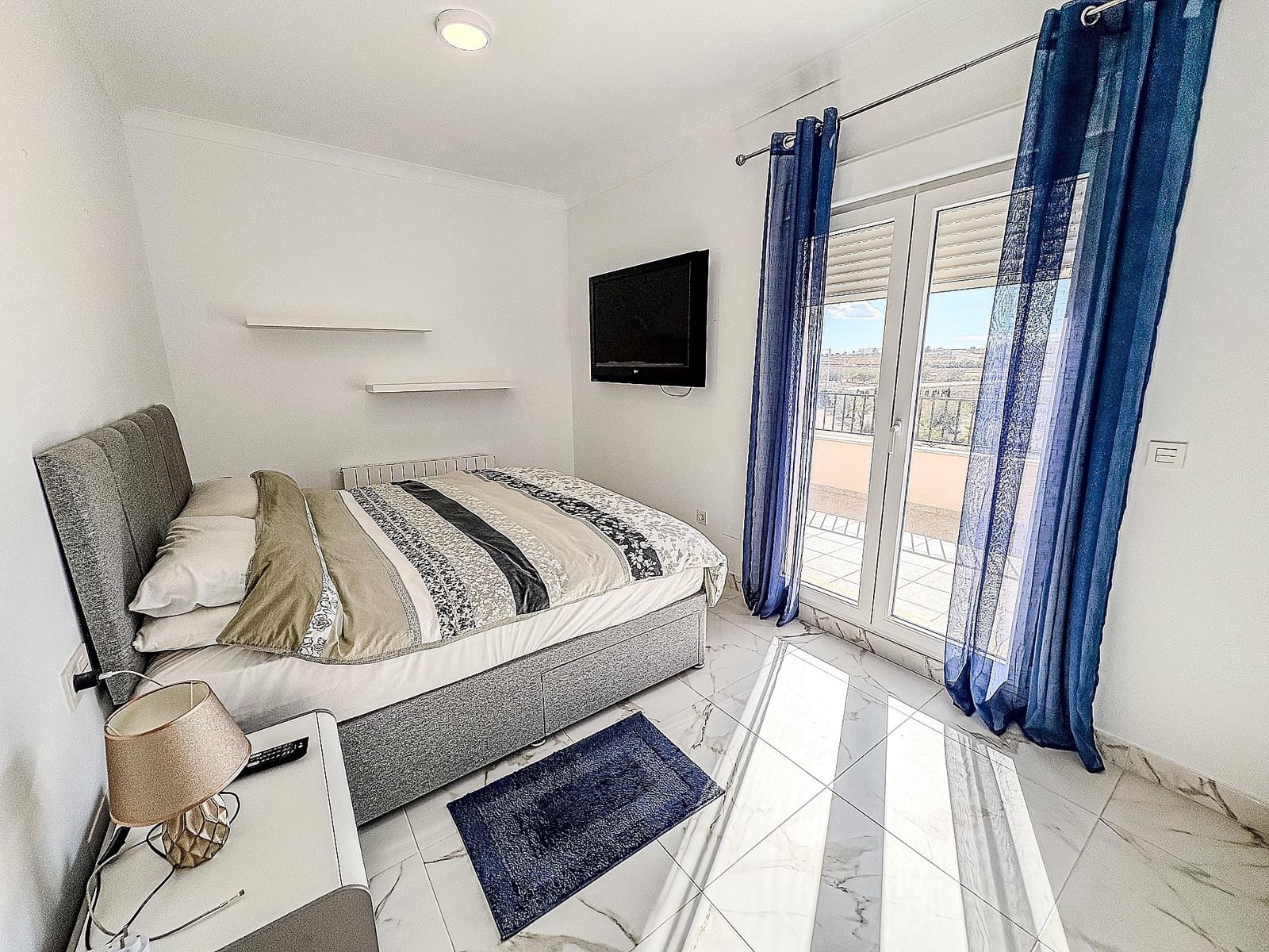 4 bedroom Villa for sale in Pinoso - € 525,000 (Ref: 9475313)