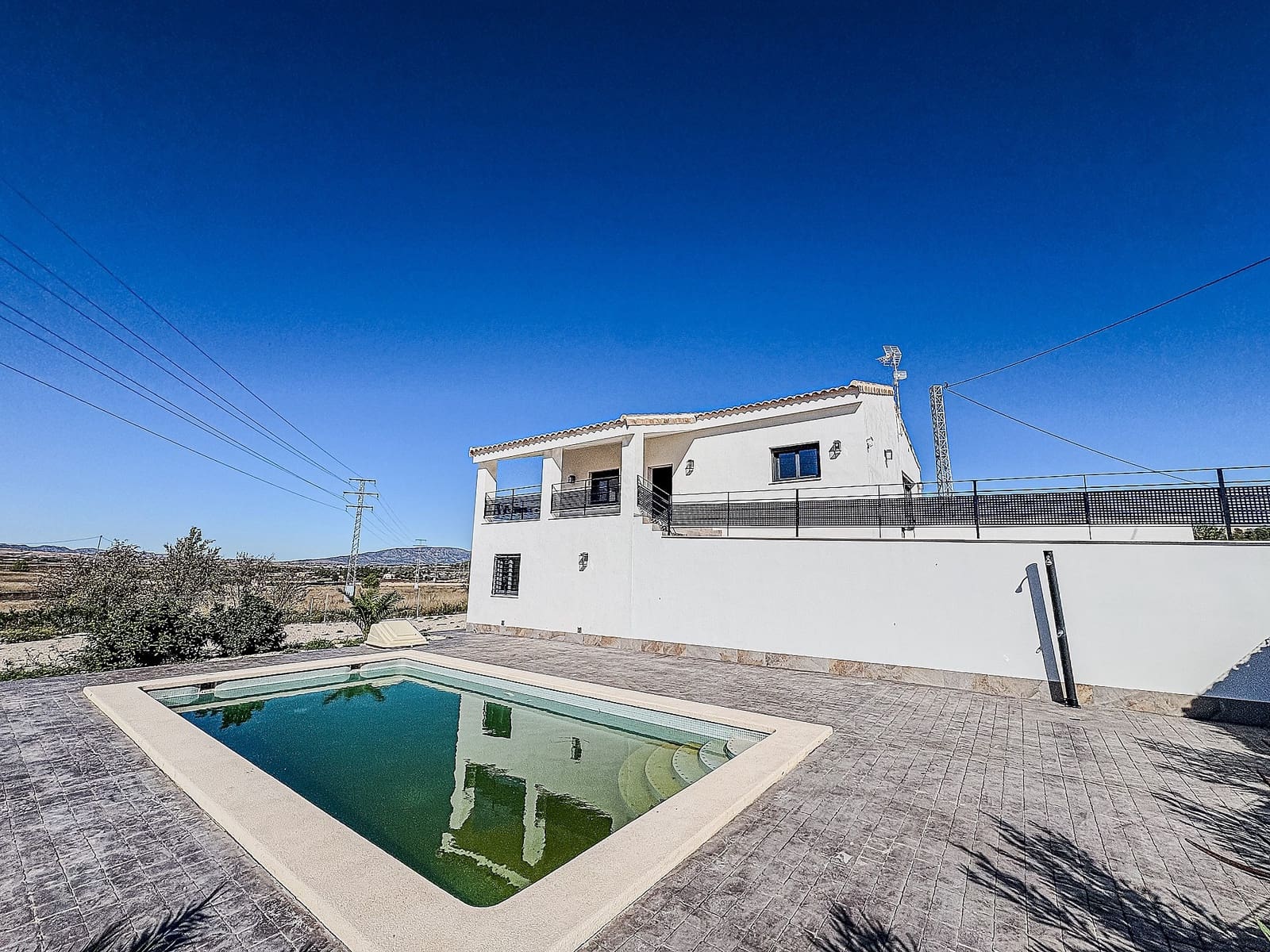 5 bedroom Villa for sale in Pinoso - € 409,995 (Ref: 9475315)