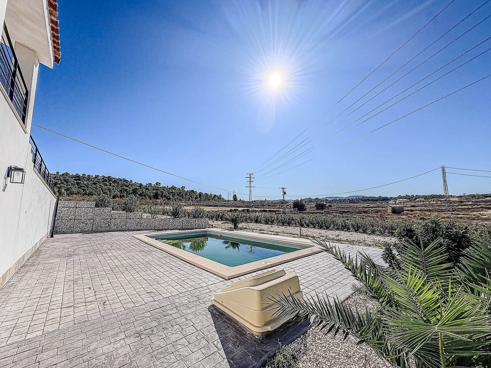 5 bedroom Villa for sale in Pinoso - € 409,995 (Ref: 9475315)