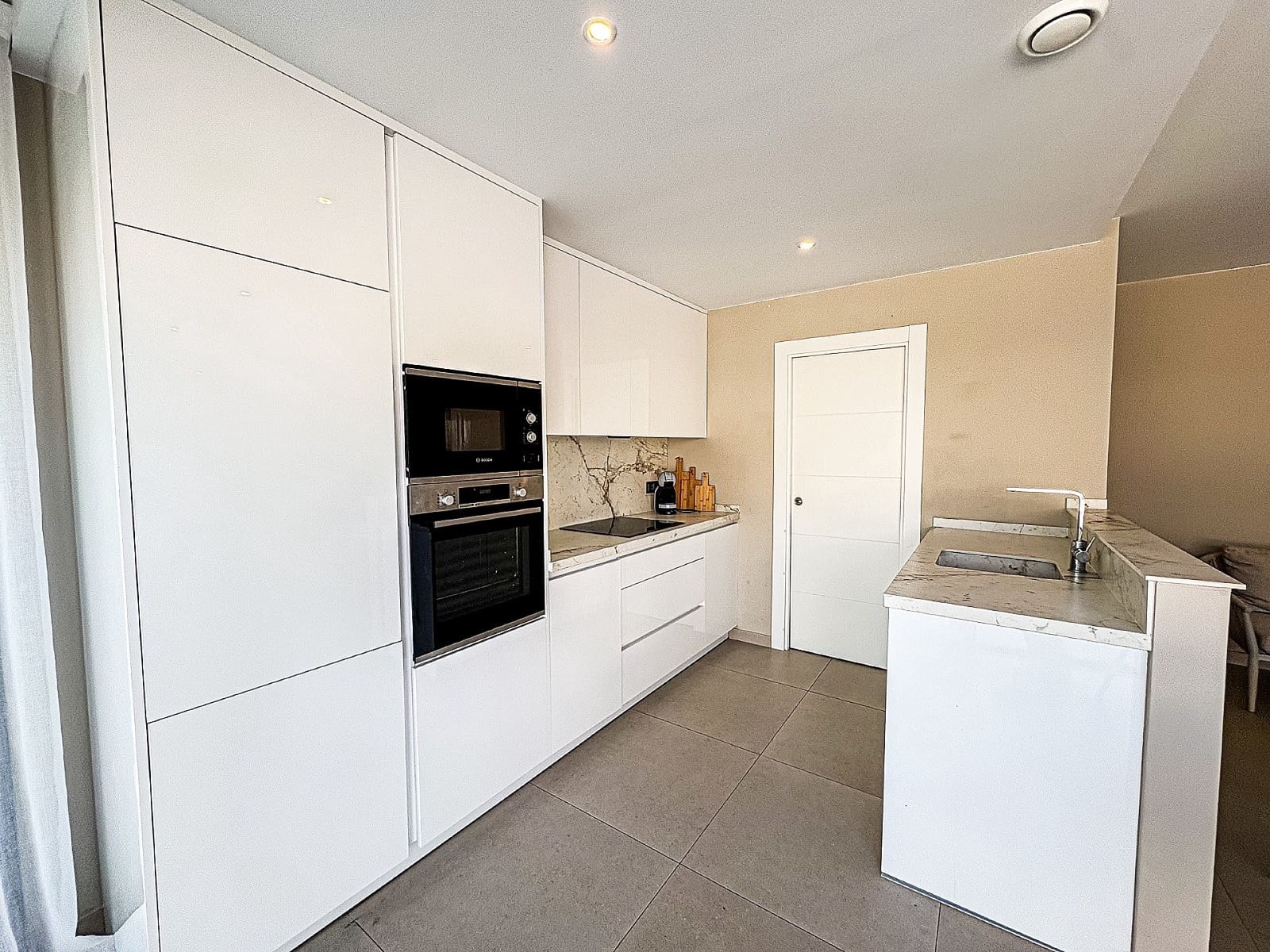 5 slaapkamer Villa te koop in Algorfa - € 575.000 (Ref: 9475317)