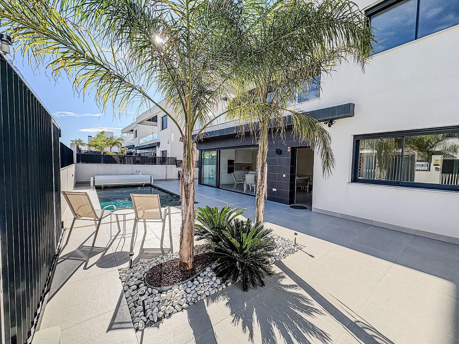 5 slaapkamer Villa te koop in Algorfa - € 575.000 (Ref: 9475317)