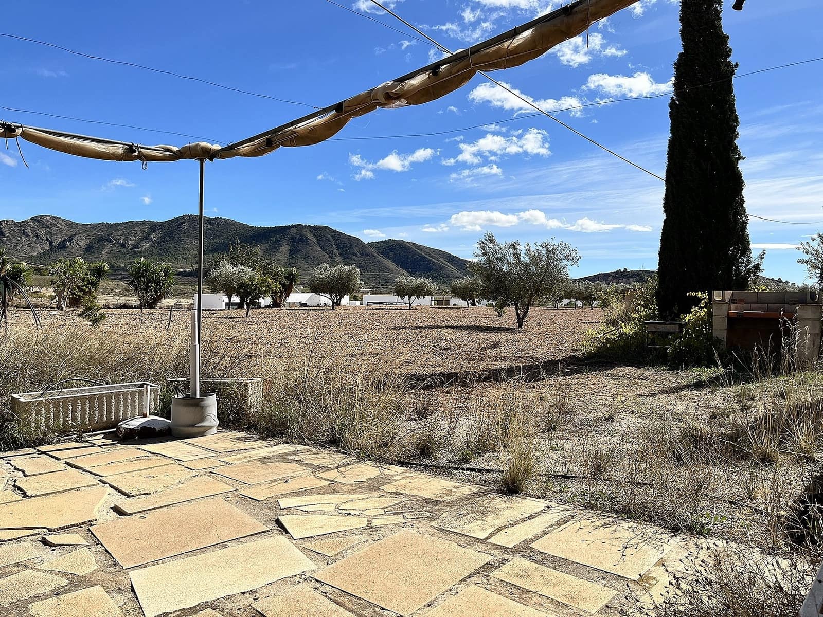 4 bedroom Finca/Country House for sale in El Canton - € 149,950 (Ref: 9475326)