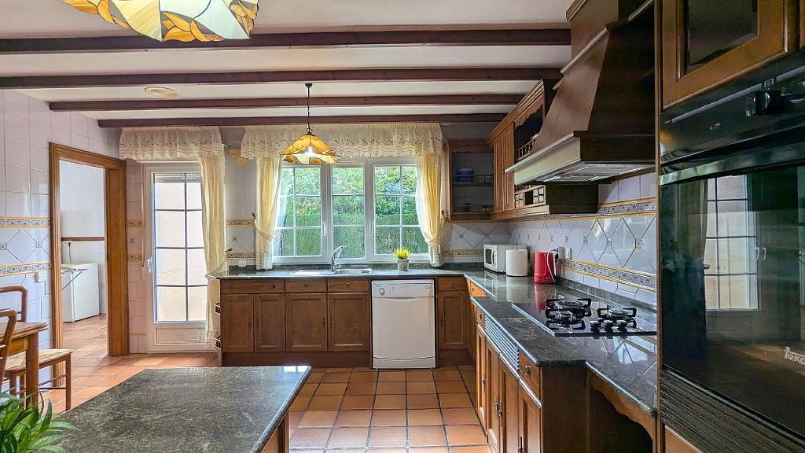 4 bedroom Villa for sale in Pilar de la Horadada - € 690,000 (Ref: 9475327)