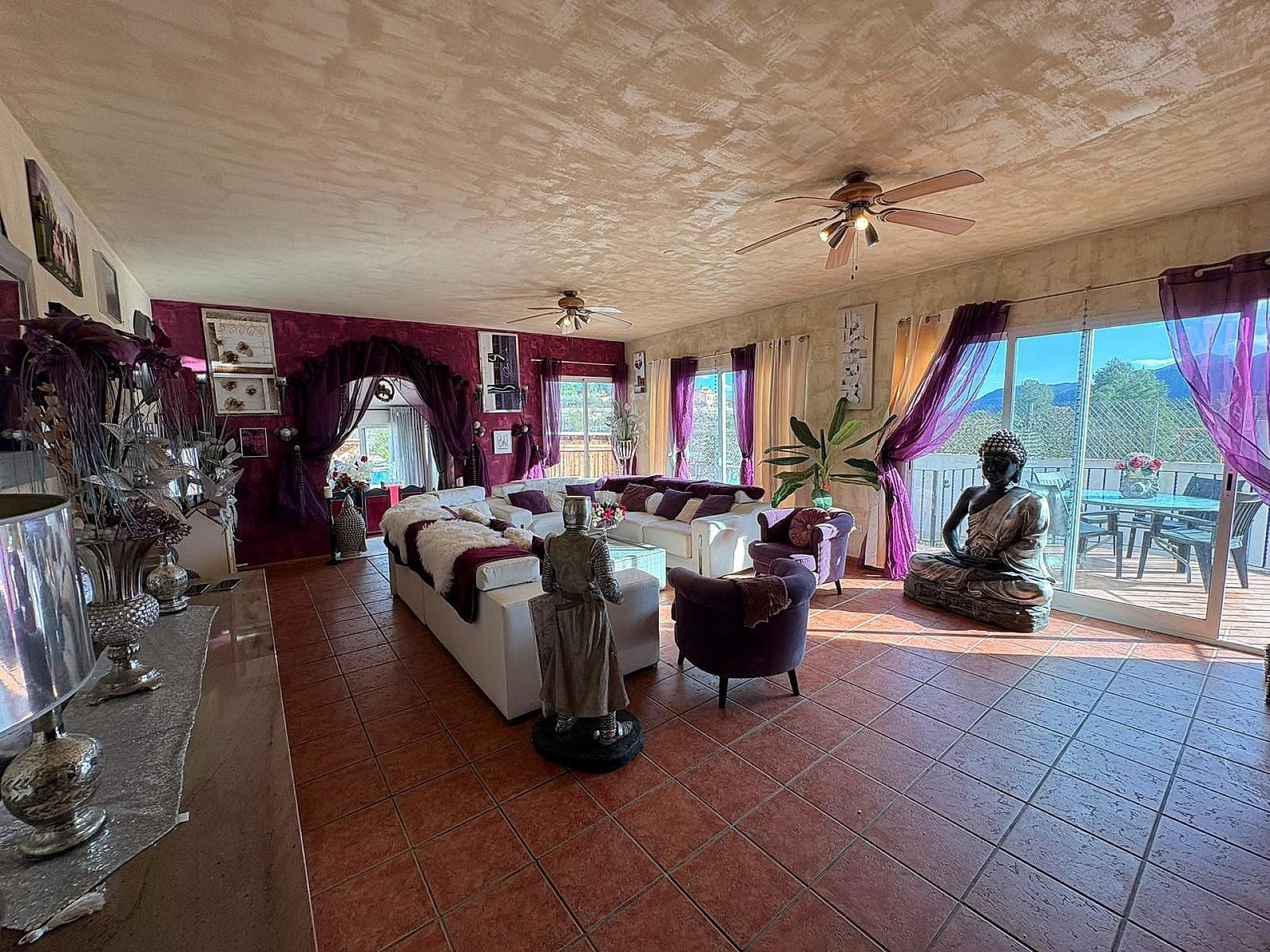 8 bedroom Villa for sale in Castalla - € 599,995 (Ref: 9475333)