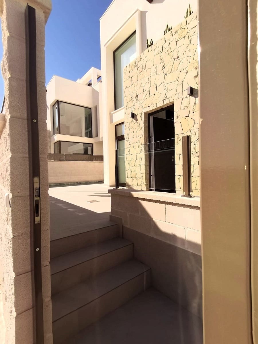 3 soverom Villa til salgs i Ciudad Quesada - € 650 000 (Ref: 9475337)