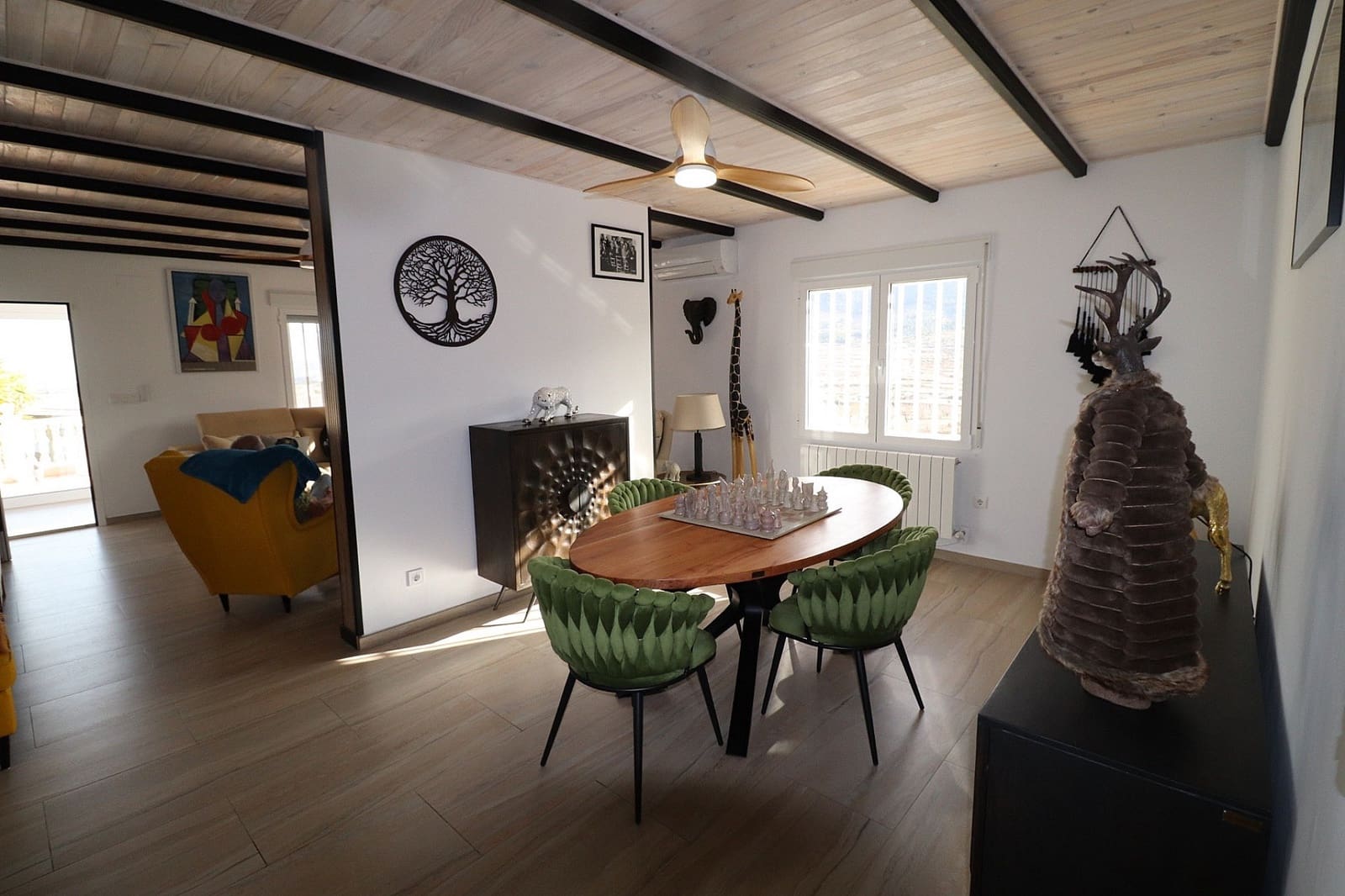 4 bedroom Villa for sale in La Romana - € 379,000 (Ref: 9475345)