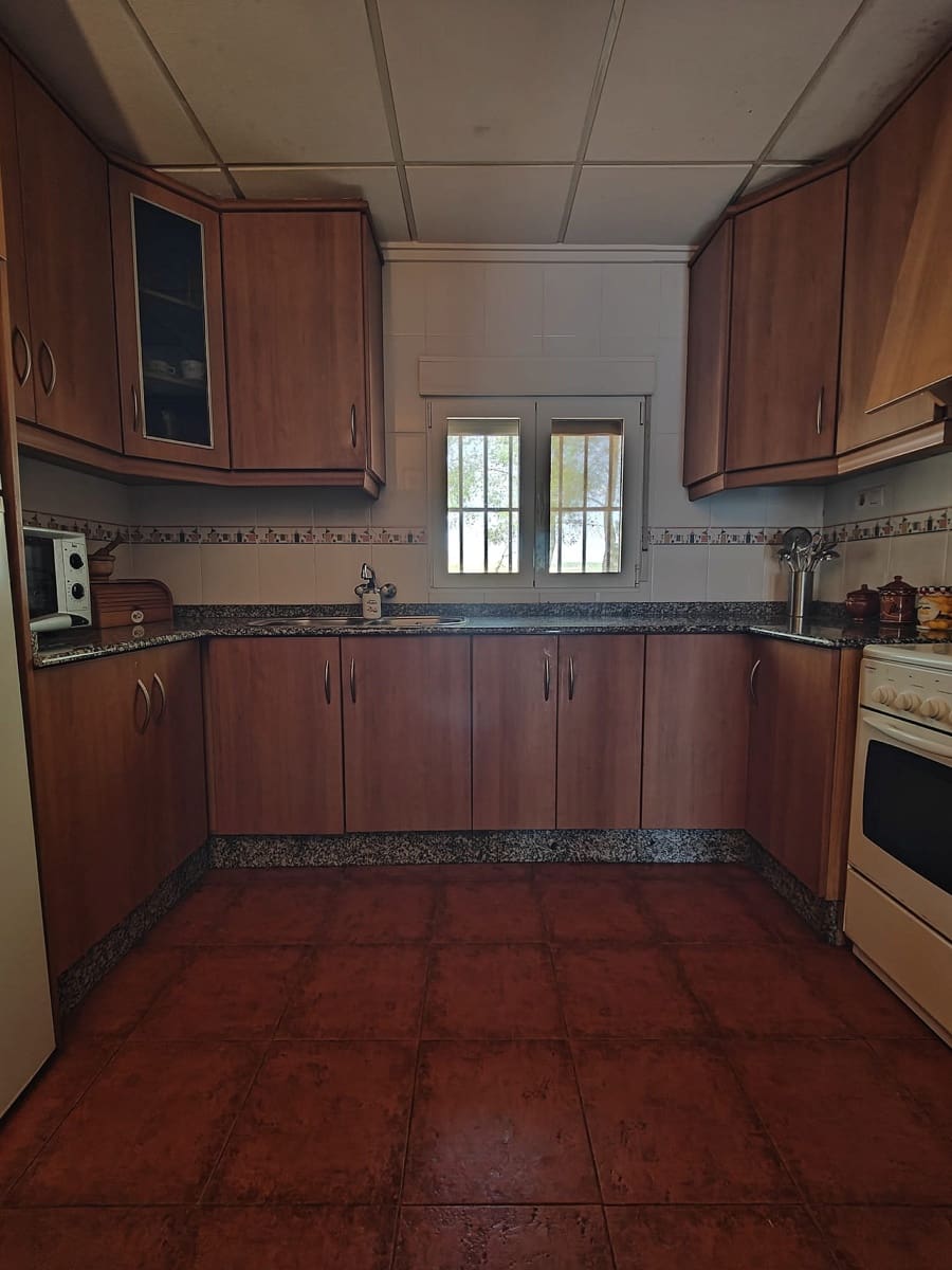 3 sypialnia Finka/Dom wiejski na sprzedaż w Yecla - 210 000 € (Ref: 9475351)