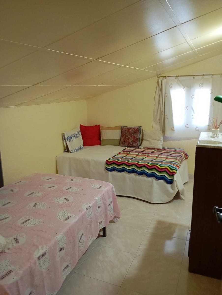 6 bedroom Finca/Country House for sale in Yecla - € 249,500 (Ref: 9475353)