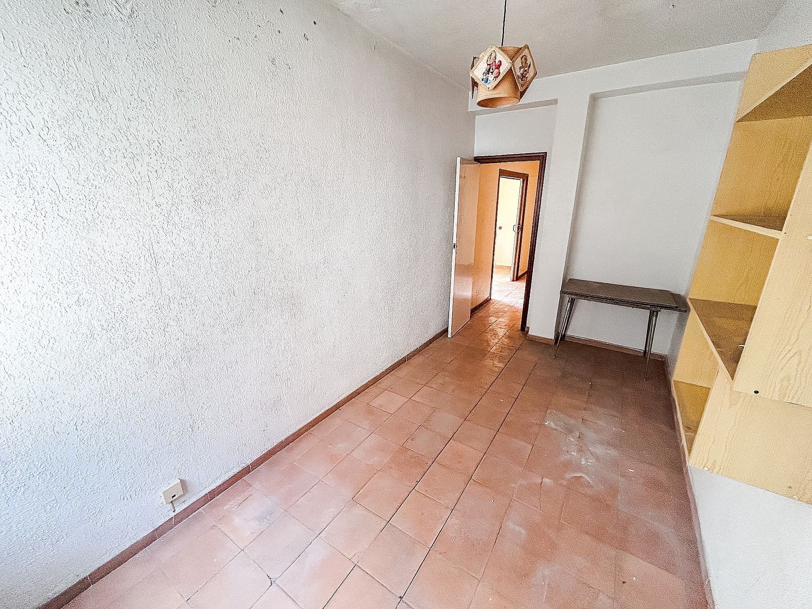 6 bedroom Townhouse for sale in Petrel / Petrer - € 169,000 (Ref: 9475509)