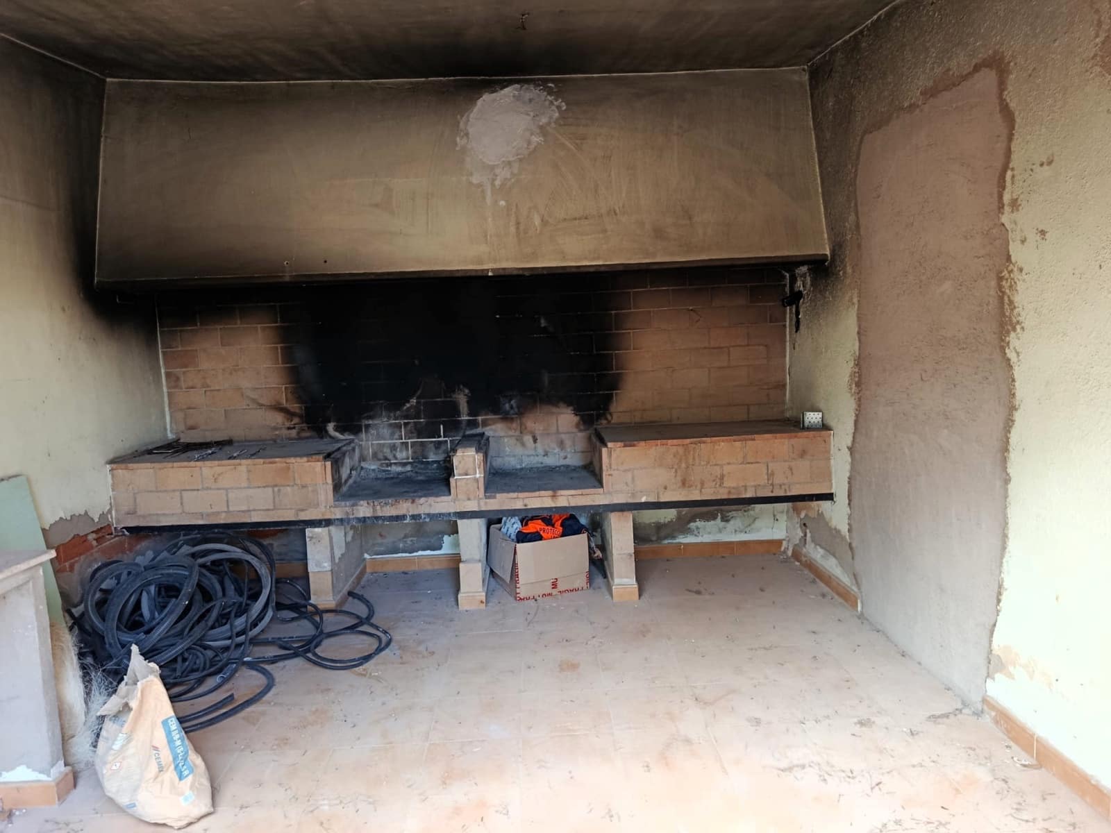 3 slaapkamer Finca/Landhuis te koop in Monovar / Monover - € 180.000 (Ref: 9478543)