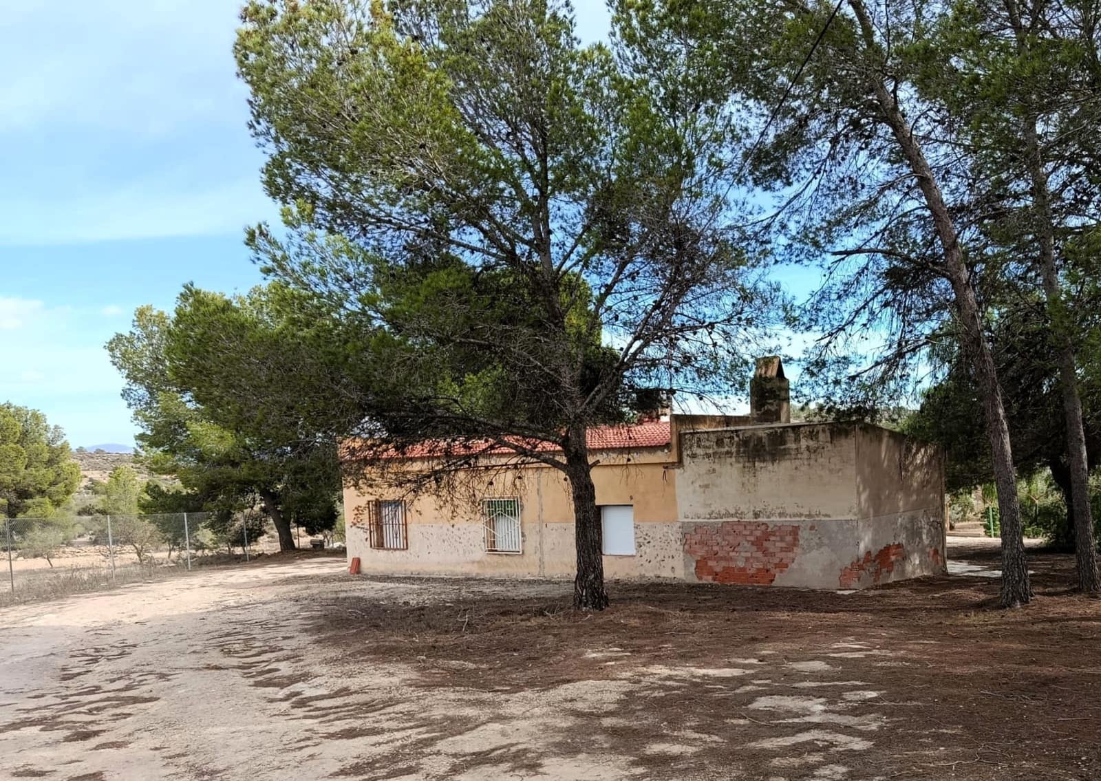 3 slaapkamer Finca/Landhuis te koop in Monovar / Monover - € 180.000 (Ref: 9478543)