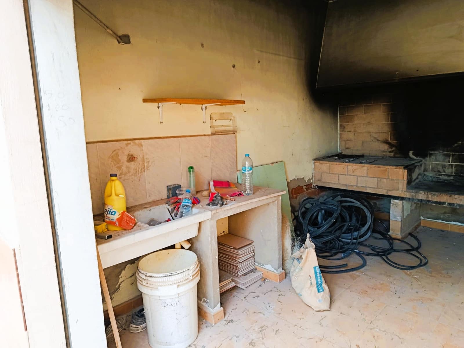 3 slaapkamer Finca/Landhuis te koop in Monovar / Monover - € 180.000 (Ref: 9478543)