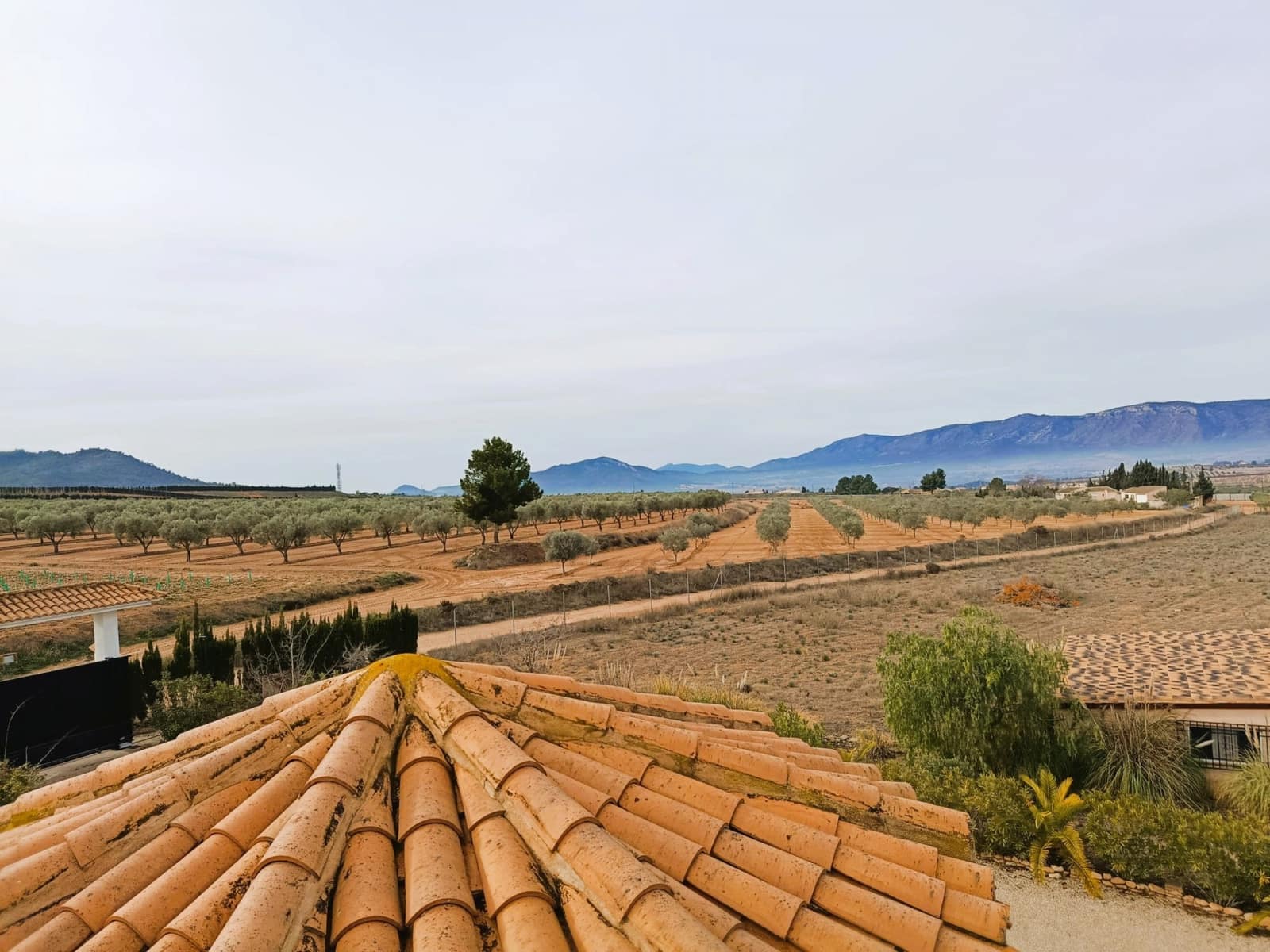 5 bedroom Villa for sale in Elda - € 450,000 (Ref: 9495144)