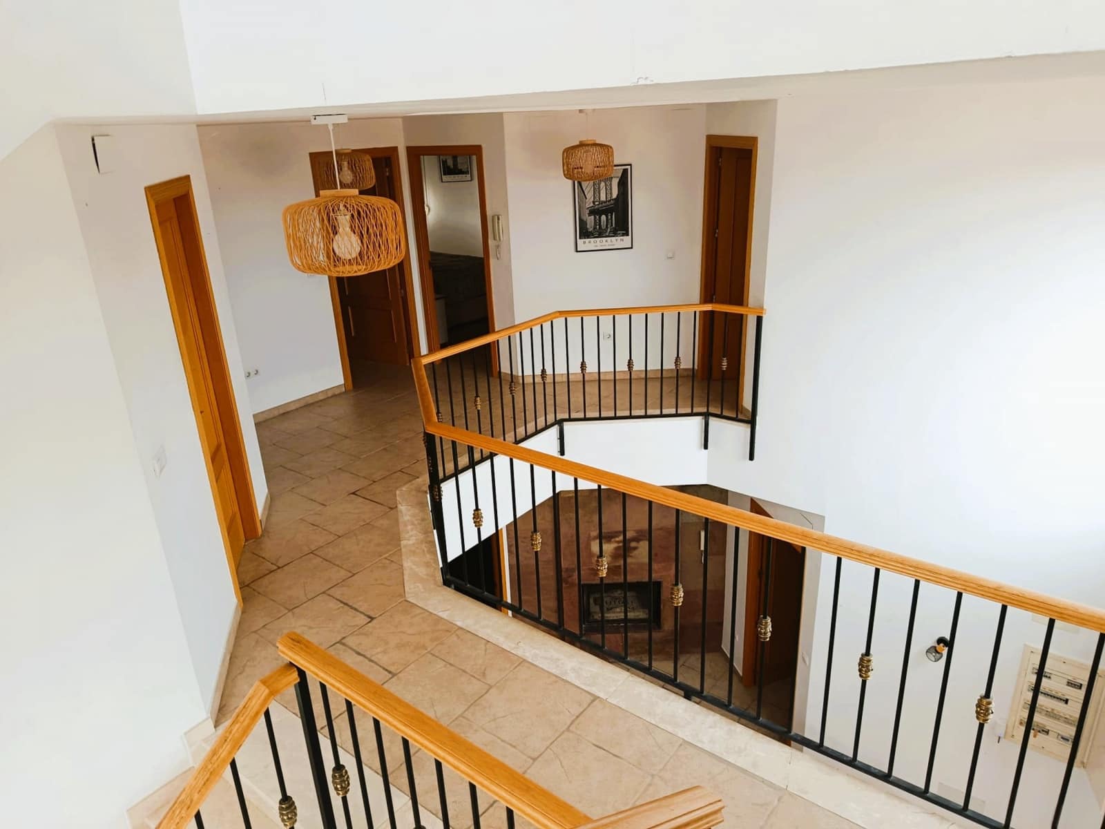 5 bedroom Villa for sale in Elda - € 450,000 (Ref: 9495144)