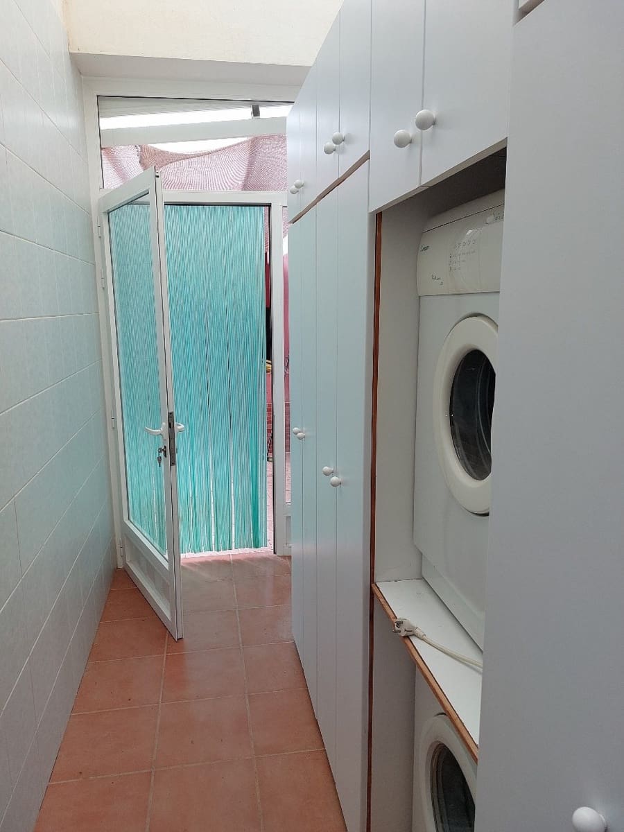 3 makuuhuone Omakotitalo myytävänä paikassa Casas del Senor mukana 
autotalli - 126 000 € (Ref: 9495145)